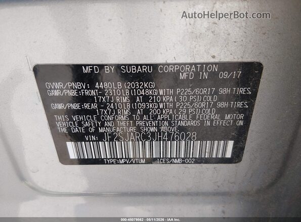 JF2SJARC3JH476028 2018 SUBARU FORESTER 2.5 Silver Vista del compartimento del motor