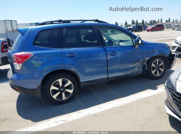 JF2SJARC4HH472757 2017 SUBARU FORESTER 2.5 Blue უკანა სალონის ხედი