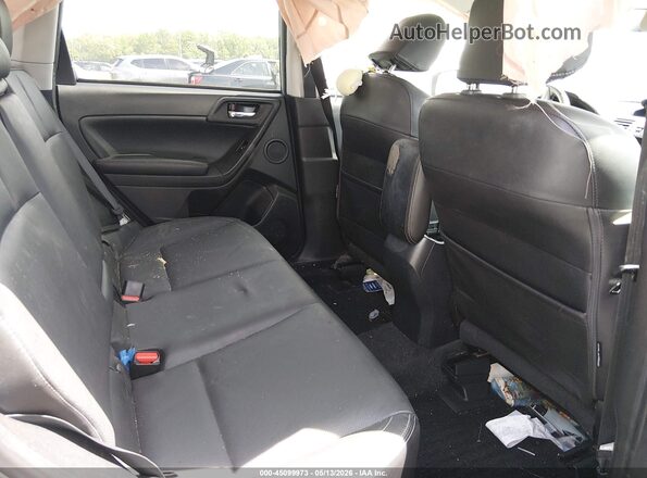 JF2SJARCXJH561898 2018 SUBARU FORESTER 2.5 Gray 