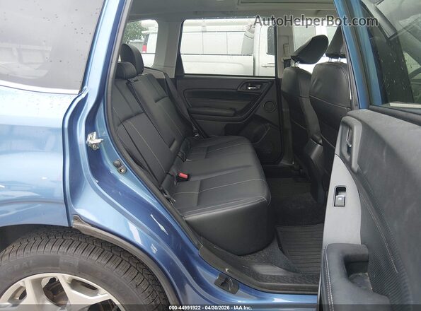 JF2SJAWC0HH482335 2017 SUBARU FORESTER 2.5I TO Blue Вид наклейки з VIN-кодом