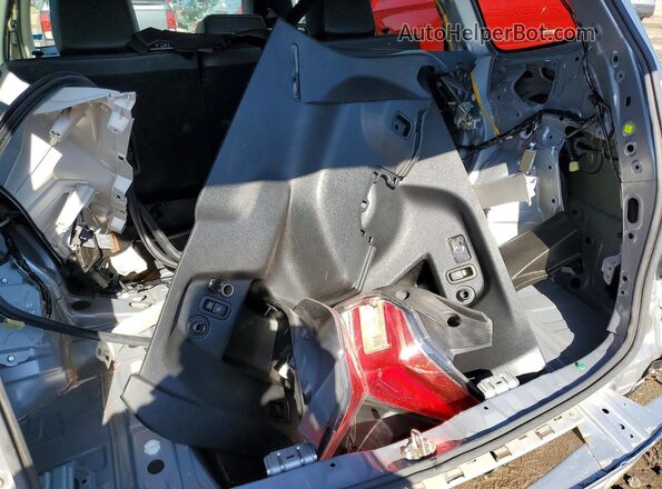 JF2SJAWC4HH587038 2017 SUBARU FORESTER 2.5I TO Silver 
