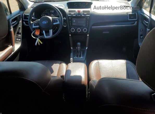 JF2SJAWCXHH488160 2017 SUBARU FORESTER 2.5I TO Black Вид панелі приладів