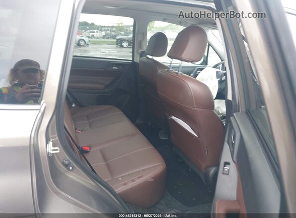 JF2SJAWCXJH491582 2018 SUBARU FORESTER Green Vista de la etiqueta del VIN