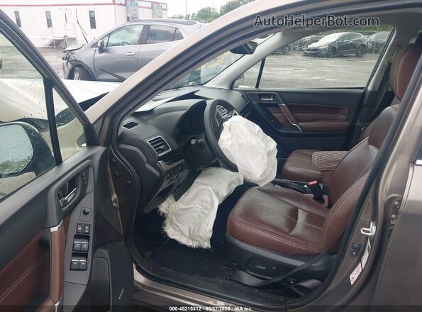 JF2SJAWCXJH491582 2018 SUBARU FORESTER Green Vista interior delantera