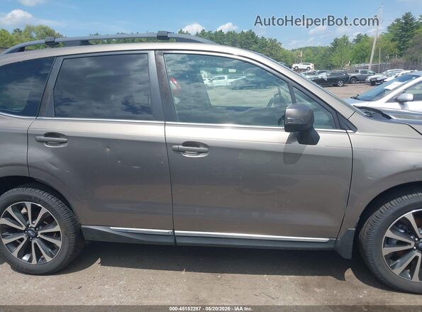 JF2SJGTC4HH457008 2017 SUBARU FORESTER Brown უკანა სალონის ხედი