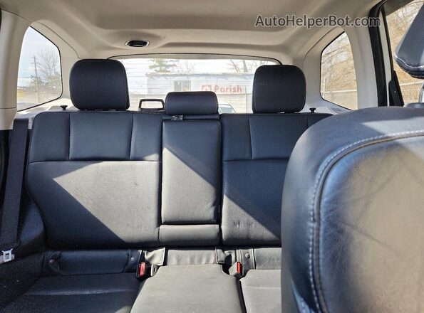 JF2SJGXC4GH505275 2016 SUBARU FORESTER2. White 