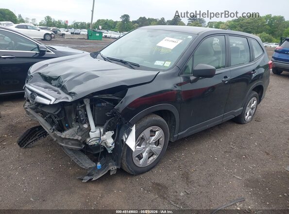 JF2SKAAC3MH508571 2021 SUBARU FORESTER Черный Передняя левая четверть