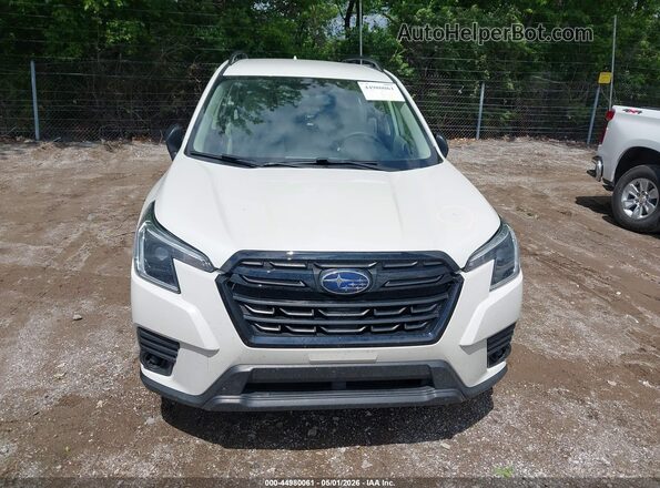JF2SKACC4PH419383 2023 SUBARU FORESTER White Widok wnętrza z tyłu