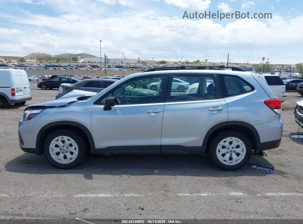 JF2SKACC7KH471213 2019 SUBARU FORESTER Silver Սալոնի 360 աստիճան տեսք