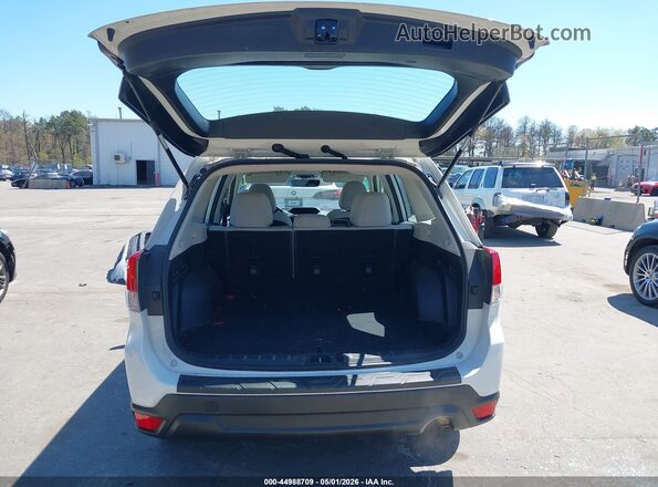 JF2SKACC8KH474847 2019 SUBARU FORESTER White 
