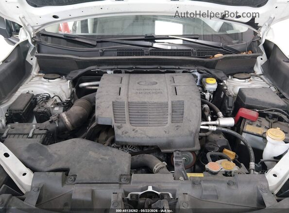 JF2SKACC8NH450035 2022 SUBARU FORESTER White Widok z tyłu