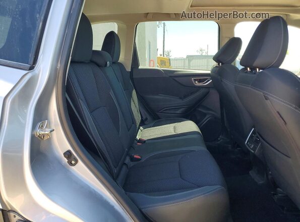 JF2SKADC4PH414036 2023 SUBARU FORESTER Silver უკანა სალონის ხედი
