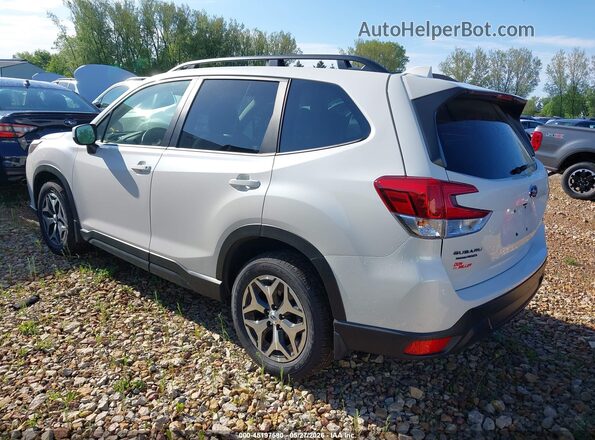 JF2SKAEC1PH408659 2023 SUBARU FORESTER White 