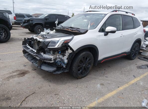 JF2SKAGC9RH435656 2024 SUBARU FORESTER White Առջևի ձախ երեք քառորդ տեսարան