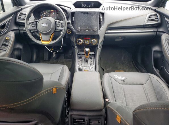 JF2SKAHC6SH401338 2025 SUBARU FORESTER Silver Вид панелі приладів