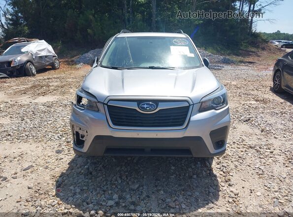 JF2SKAJC0LH528050 2020 SUBARU FORESTER Silver Սալոնի հետևի տեսք
