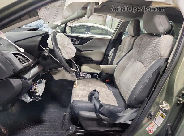 JF2SKAJC3LH457989 2020 SUBARU FORESTER Зеленый Вид салона спереди