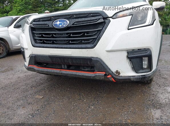 JF2SKAJC5PH506082 2023 SUBARU FORESTER White Դիմացի տեսք