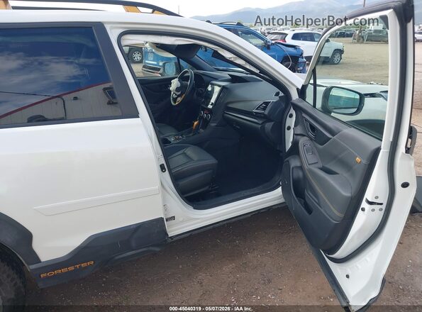 JF2SKAJC7RH522190 2024 SUBARU FORESTER White Вид салону спереду