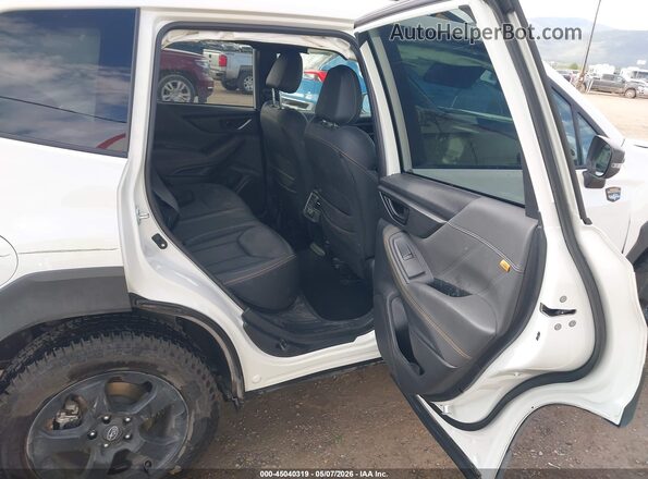 JF2SKAJC7RH522190 2024 SUBARU FORESTER White Вид наклейки з VIN-кодом