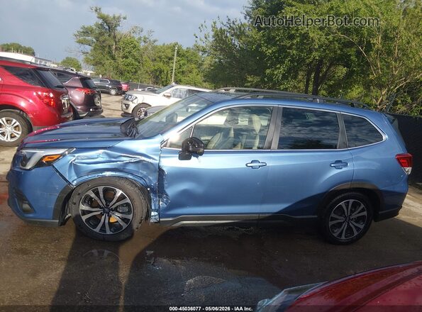 JF2SKALC9RH411203 2024 SUBARU FORESTER Light Blue 