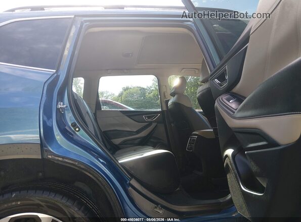 JF2SKALC9RH411203 2024 SUBARU FORESTER Light Blue 