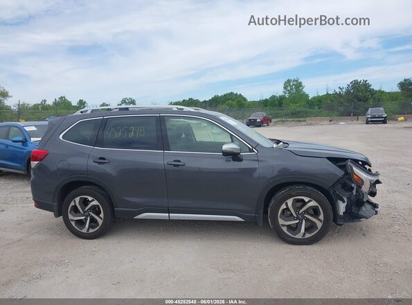 JF2SKARC4PH402641 2023 SUBARU FORESTER Gray Widok wnętrza z tyłu