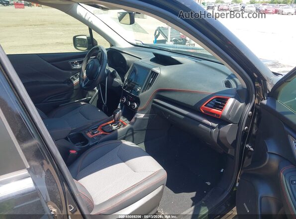 JF2SKARC9MH453483 2021 SUBARU FORESTER Black Front interior view