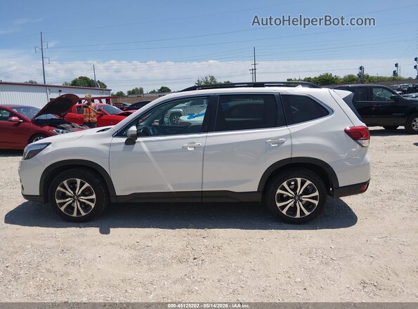 JF2SKASC9MH429064 2021 SUBARU FORESTER White Սալոնի 360 աստիճան տեսք