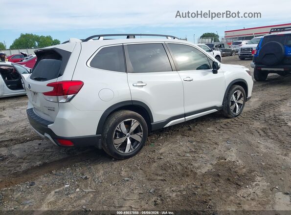 JF2SKAWC2KH531944 2019 SUBARU FORESTER White 