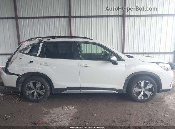 JF2SKAXC8MH462940 2021 SUBARU FORESTER White უკანა სალონის ხედი