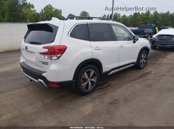 JF2SKAXC9LH541516 2020 SUBARU FORESTER Белый Задняя правая четверть