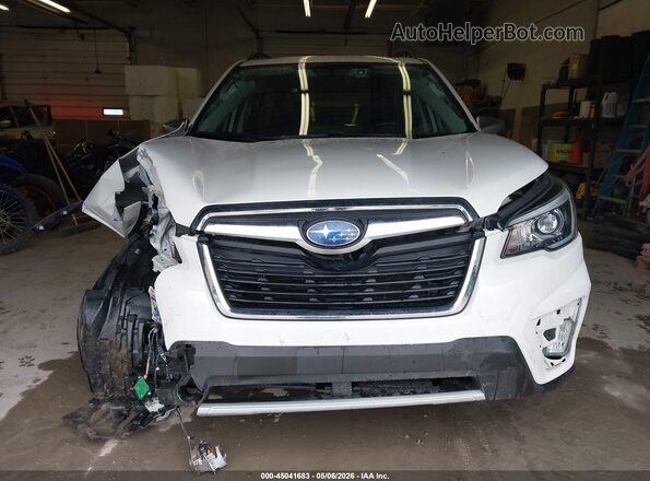 JF2SKAXCXLH583399 2020 SUBARU FORESTER White Widok z przodu