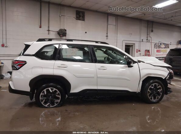 JF2SLDAC1SH486663 2025 SUBARU FORESTER White 360 interior view