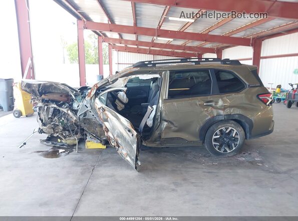 JF2SLDBC7SH517915 2025 SUBARU FORESTER Green Widok wnętrza z tyłu