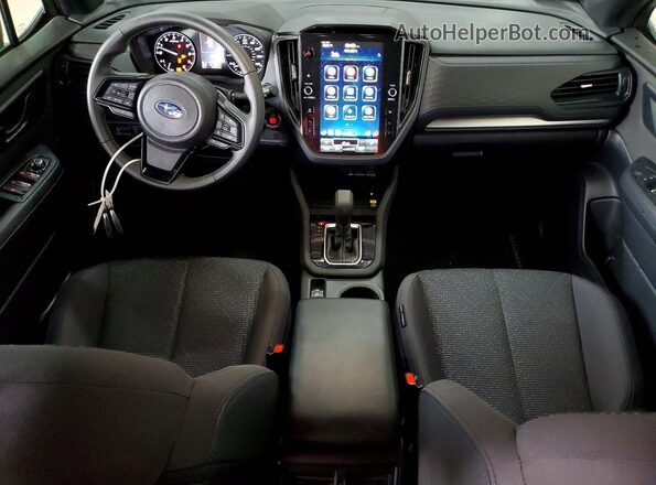 JF2SLDDC7SH553312 2025 SUBARU FORESTER Black Dashboard view
