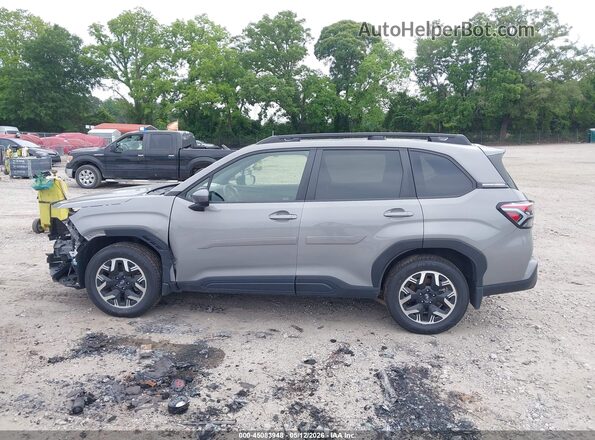 JF2SLDDC8SH438122 2025 SUBARU FORESTER Gray 