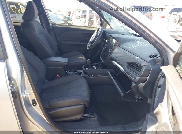 JF2SLDDCXSH532342 2025 SUBARU FORESTER Silver Widok wnętrza z przodu