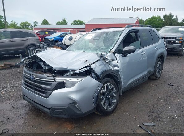 JF2SLDDCXSH532342 2025 SUBARU FORESTER Silver Widok z przodu