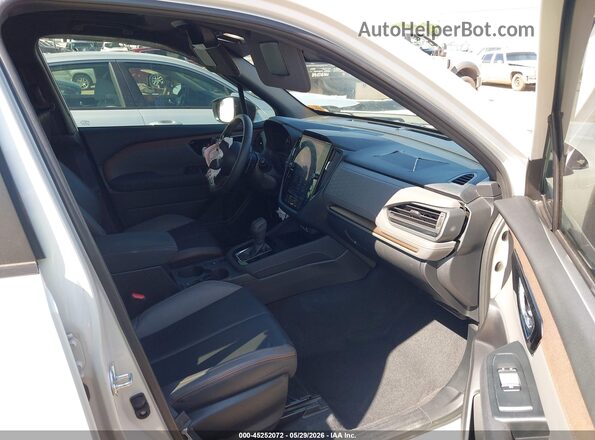 JF2SLDHC0SH409367 2025 SUBARU FORESTER White Front interior view