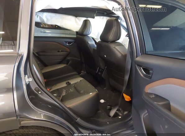 JF2SLDHC6SH498345 2025 SUBARU FORESTER Gray VIN կոդի պիտակի տեսք