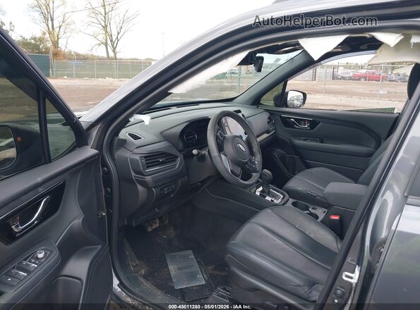 JF2SLDRC0SH442187 2025 SUBARU FORESTER Серый Вид салона спереди