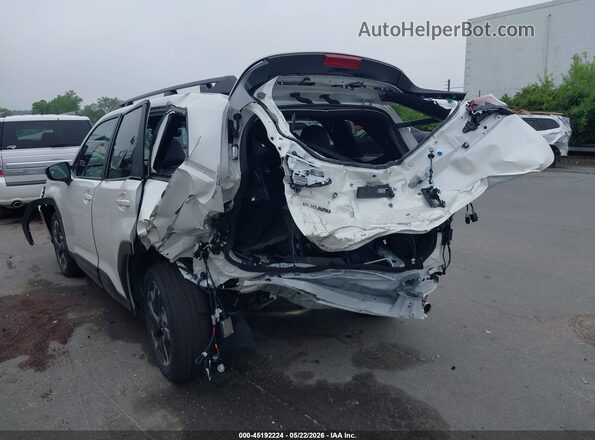 JF2SLDRC1SH573077 2025 SUBARU FORESTER White Front view