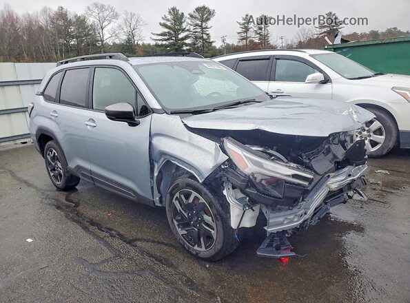 JF2SLDRC3SH614129 2025 SUBARU FORESTER Silver Front right