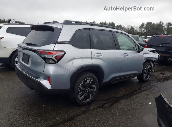 JF2SLDRC3SH614129 2025 SUBARU FORESTER Silver Rear right