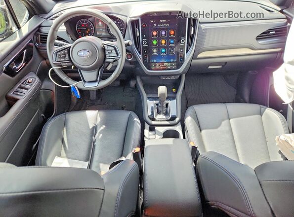 JF2SLDRC4SH494597 2025 SUBARU FORESTER Gray Vista del salpicadero