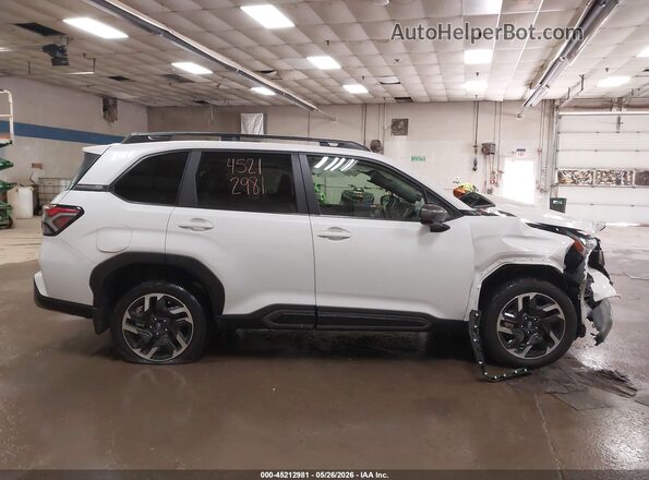 JF2SLDRC6SH617638 2025 SUBARU FORESTER Белый Вид задней части салона