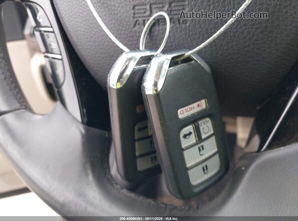 JHMCR6F71HC028330 2017 HONDA ACCORD HYBRID Silver Առջևի վահանակի տեսք