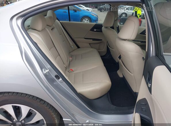 JHMCR6F71HC028330 2017 HONDA ACCORD HYBRID Silver VIN կոդի պիտակի տեսք