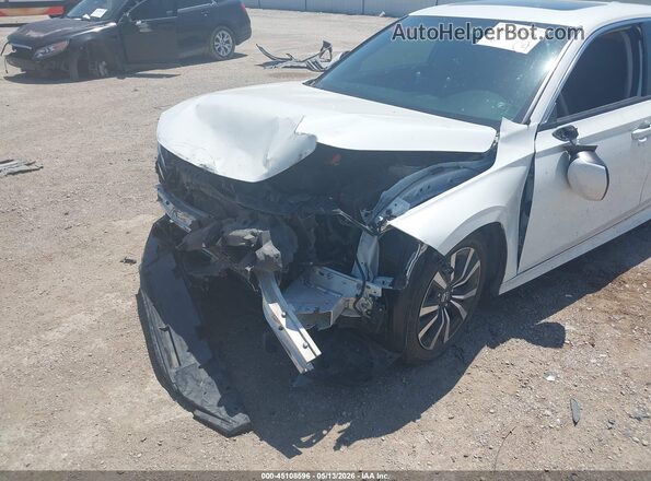 JHMFE1F75NX003477 2022 HONDA CIVIC White Front view